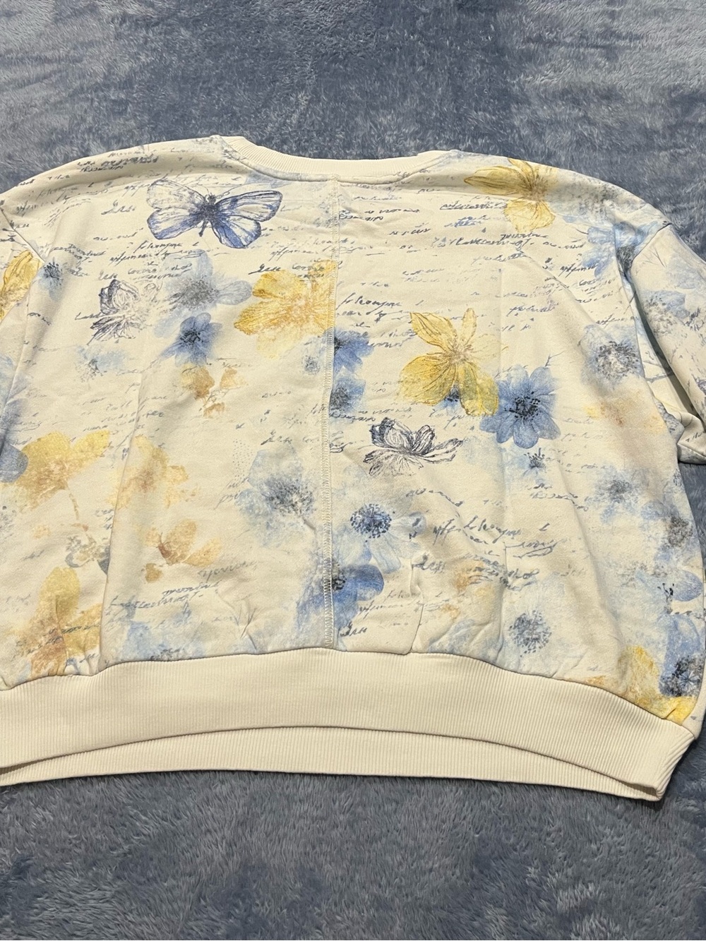 Pilcro Niki Bubble White Floral Sweatshirt with Blue and Yellow Accents - Picture 3 of 5